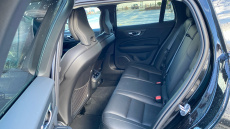 Volvo V60 2.0 B4P Plus Dark 5dr Auto [7 speed] Petrol Estate